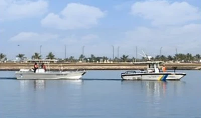 إنقاذ مواطنين تعطلت واسطتهما البحرية في عرض البحر