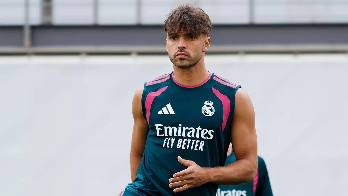 ريال مدريد يعلن إصابة أسينسيو قبل انطلاق الموسم الجديد
