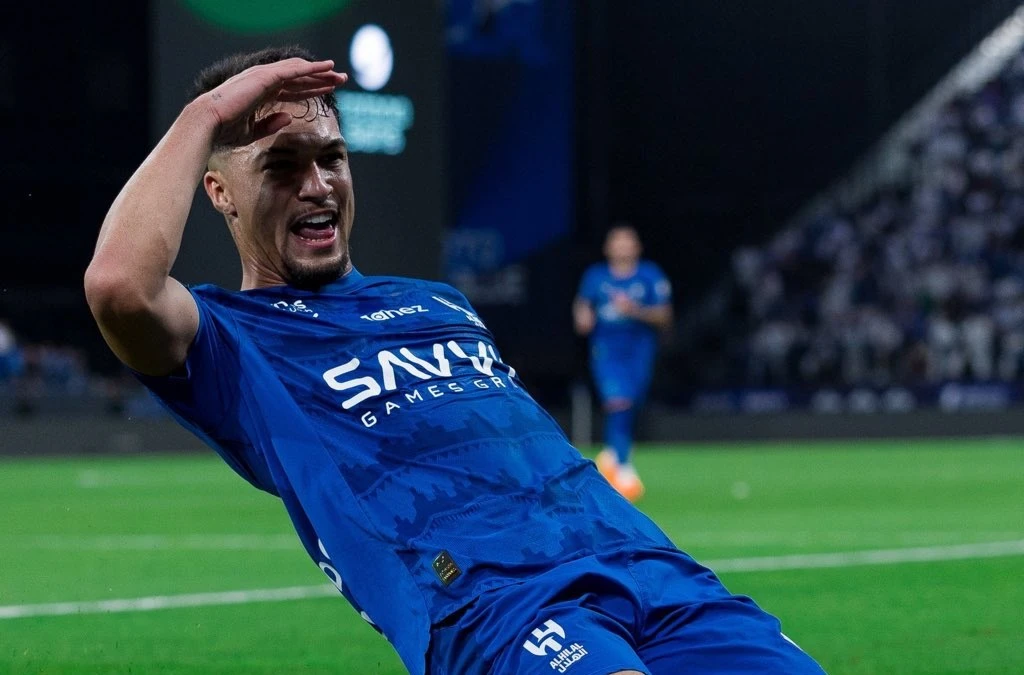 تفاصيل اتفاق أياكس مع الهلال لضم ماركوس ليوناردو