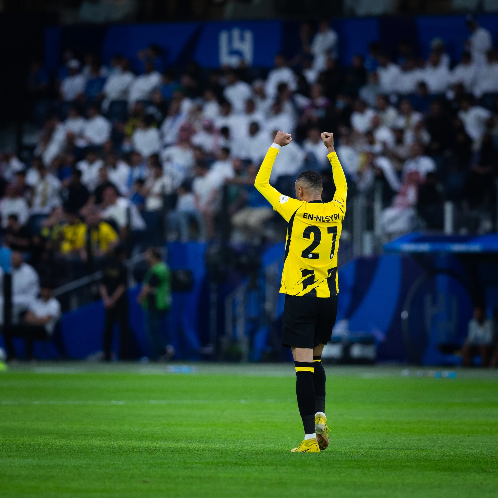 النصيري يكسر صيام الاتحاد أمام الهلال بعد 5 سنوات
