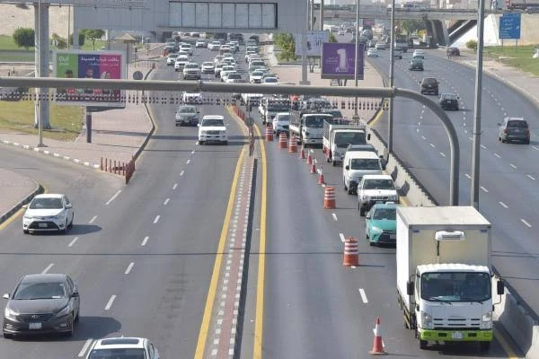 بدء أعمال صيانة وتأهيل طريق الملك فهد بالدمام