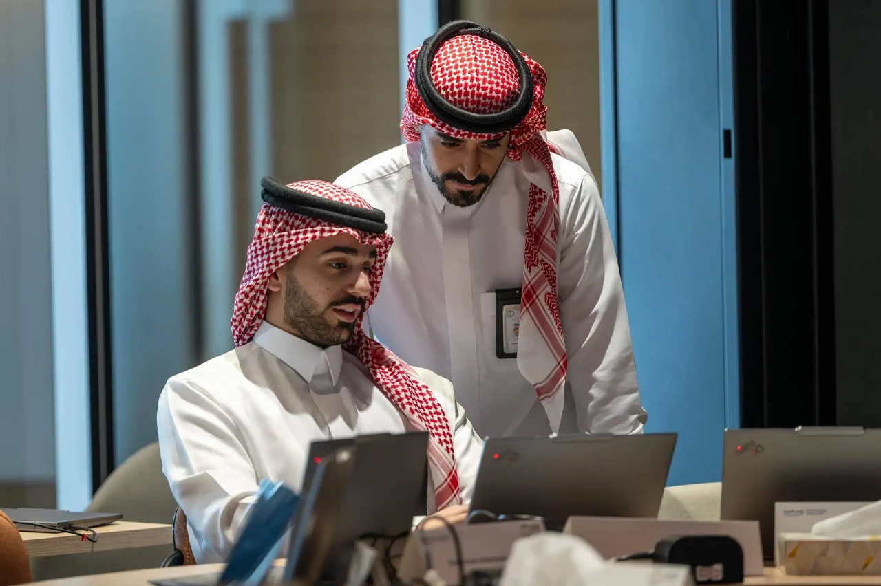 مركز تواصل لانتقال موظفي "الصحة" لتجمع الاحساء الصحي  