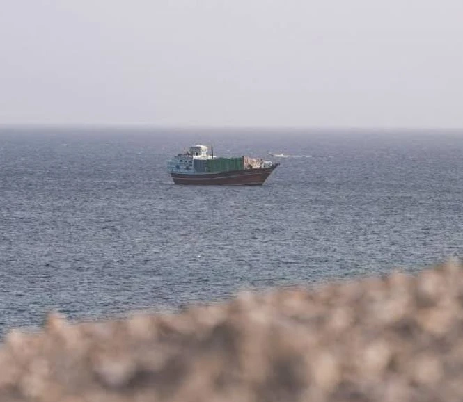 هبوط حاد بحركة الملاحة في مضيق هرمز
