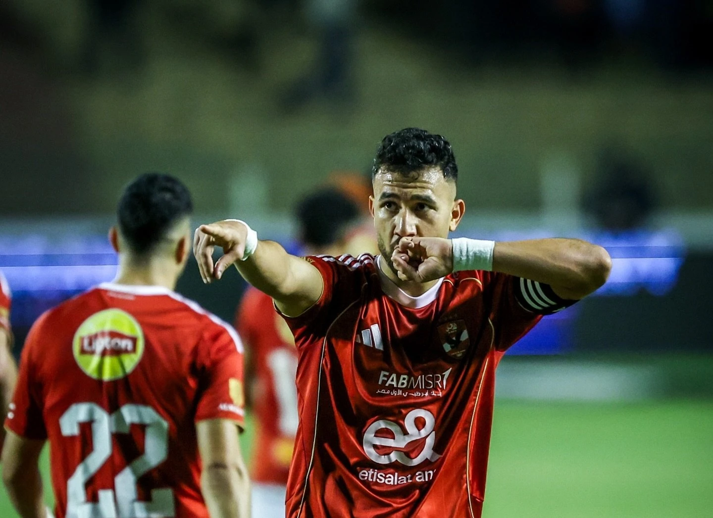 الرياض يوضح موقفه من التعاقد مع المصري تريزيجيه