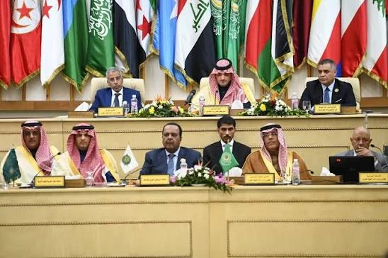 وزراء الداخلية العرب يدينون استهداف ناقلتي "وديان" و"الركيات"