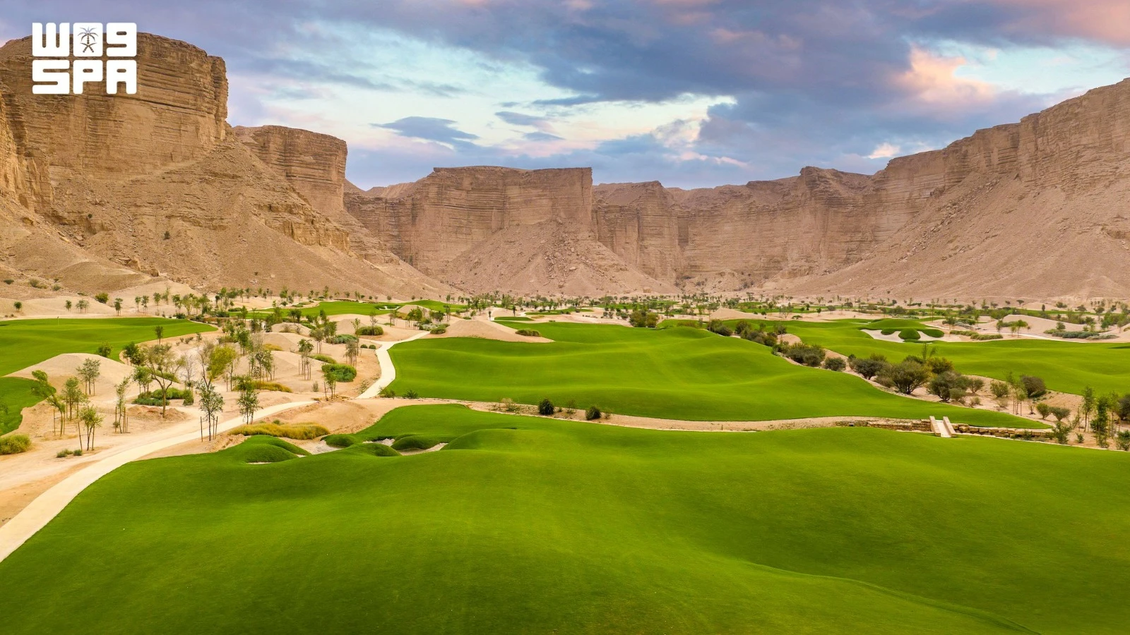 القدية تطلق الهوية الرسمية لنادي الجولف الوطني قبل افتتاحه