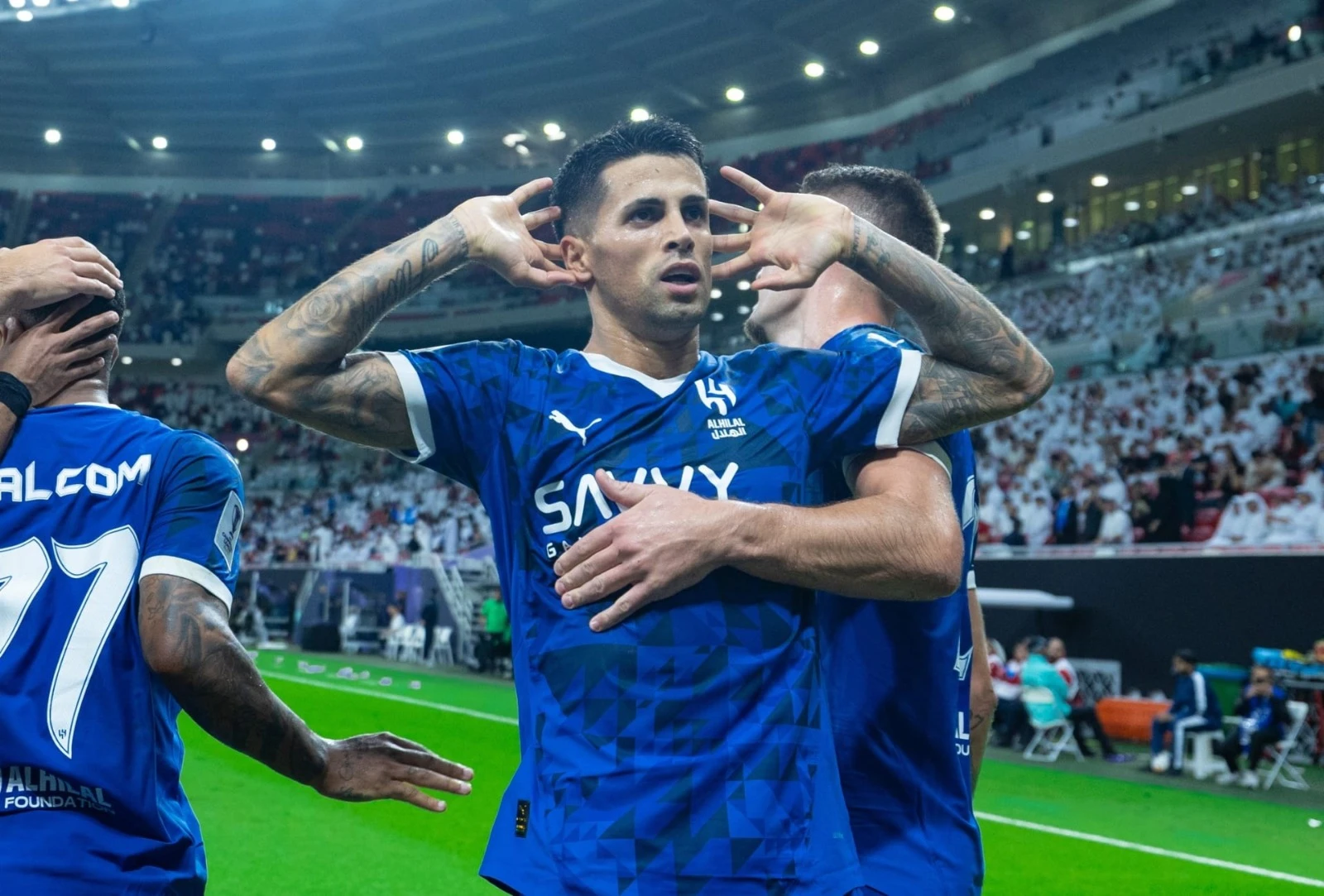 تقارير: برشلونة ينهي صفقة انضمام كانسيلو من الهلال 