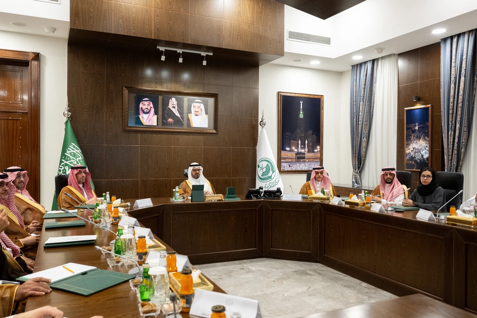 نائب أمير مكة يتابع استعدادات جدة لاستضافة خليجي 27 وكأس آسيا 2027