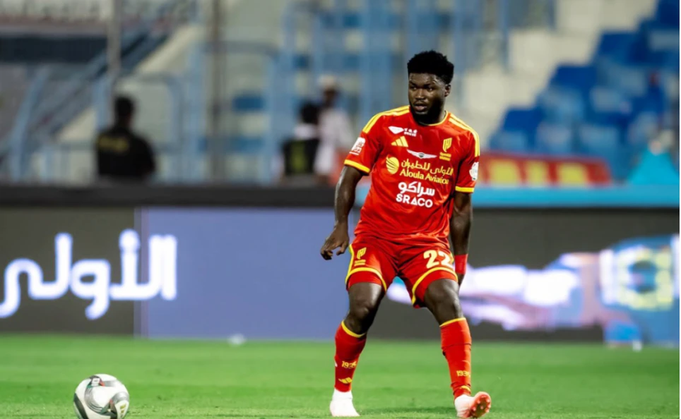 كيروش يضم لاعب القادسية "بونسو باه" لقائمة غانا