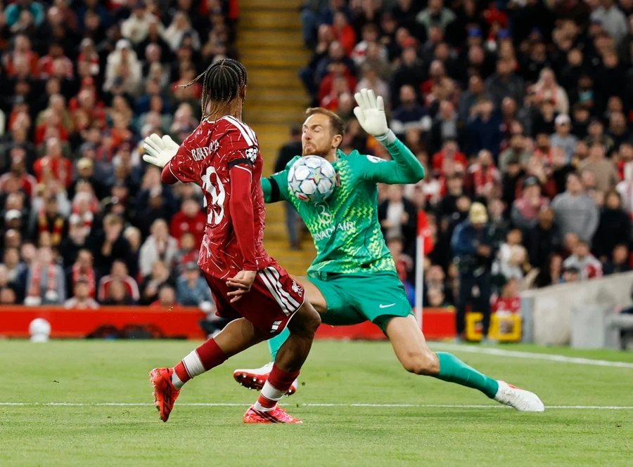 ليفربول يبدأ دوري الأبطال بانتصار مثير على أتلتيكو مدريد