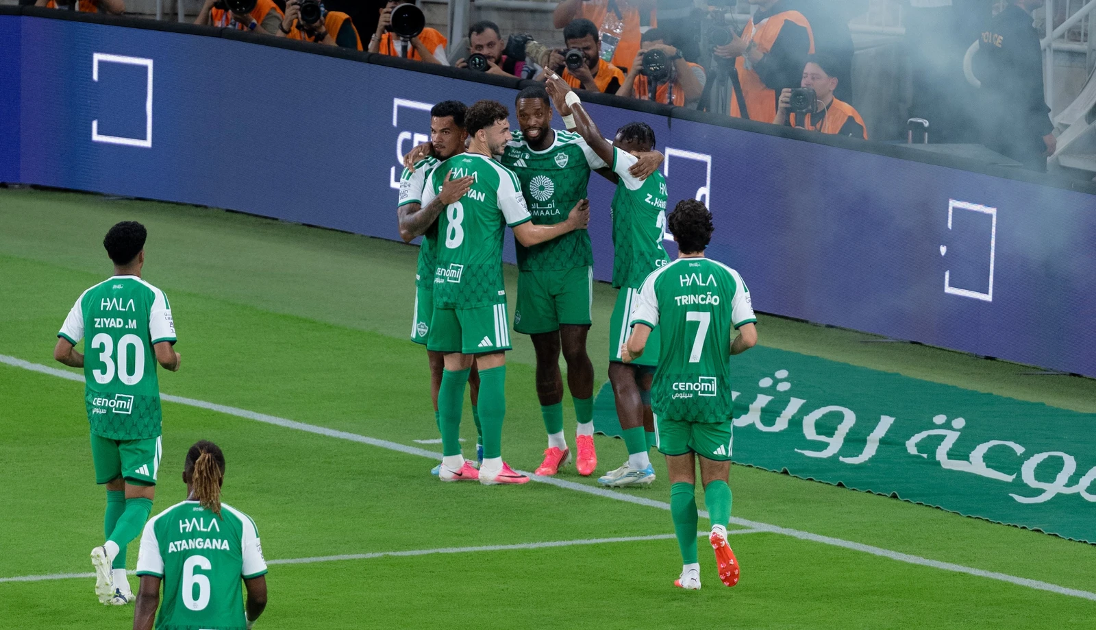 الأهلي وأوكلاند سيتي وفارق القيمة السوقية 