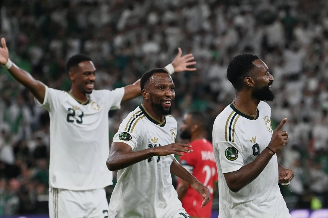 ثلاثي المنتخب السعودي مهدد بالغياب أمام العراق في خليجي 27