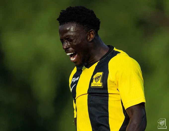 الاتحاد يعلن موعد جراحة فرنانديز بعد إصابة الرباط الصليبي