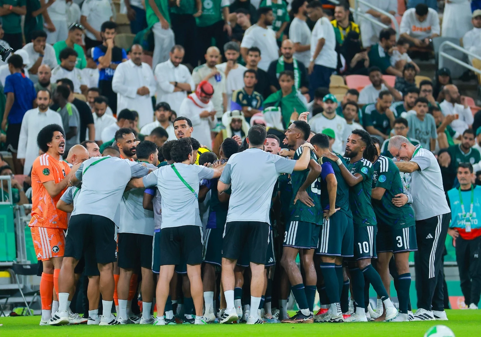 الأخضر يطمح لكسر لعنة نهائيات كأس الخليج