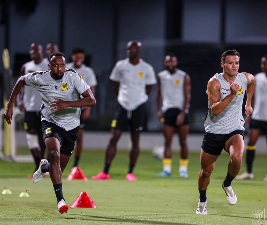 الاتحاد أمام اختبار شاق في سبتمبر