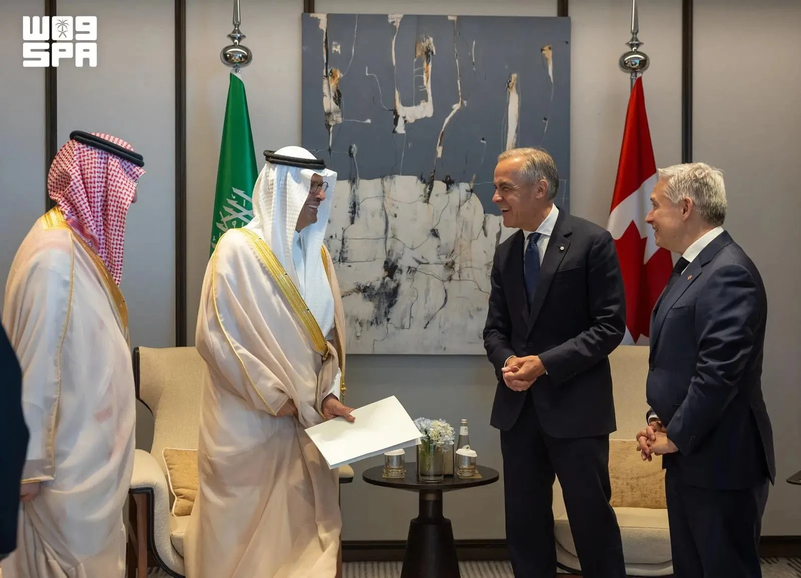 وزير الطاقة الأمير عبد العزيز بن سلمان يستقبل رئيس وزراء كندا مارك كارني