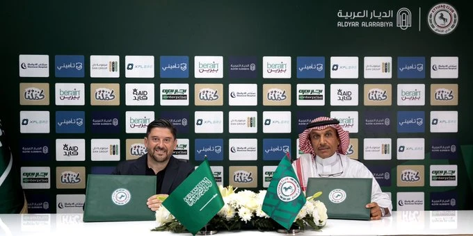 رسميًا.. آرثر باباس مدربًا جديدًا للاتفاق