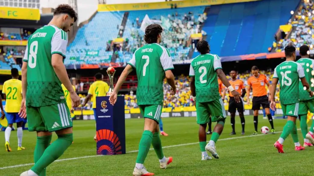 الأهلي يكشف الحالة الطبية لـ 4 لاعبين قبل مواجهة الفتح
