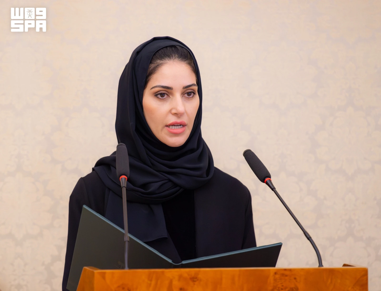 من الأمم المتحدة إلى ستوكهولم.. من هي السفيرة أسيل الشهيل؟