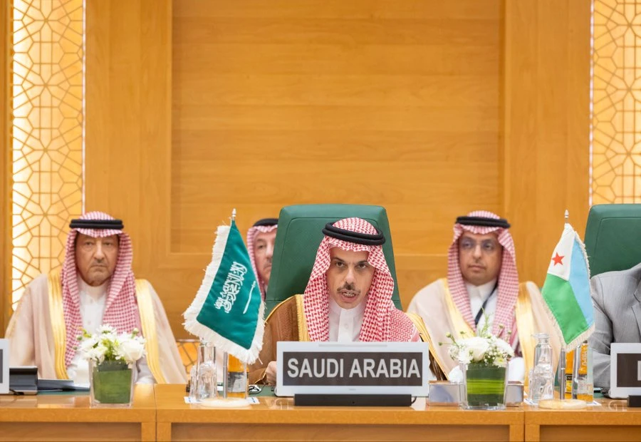 وزير الخارجية يشارك في الاجتماع الاستثنائي لمنظمة التعاون الإسلامي