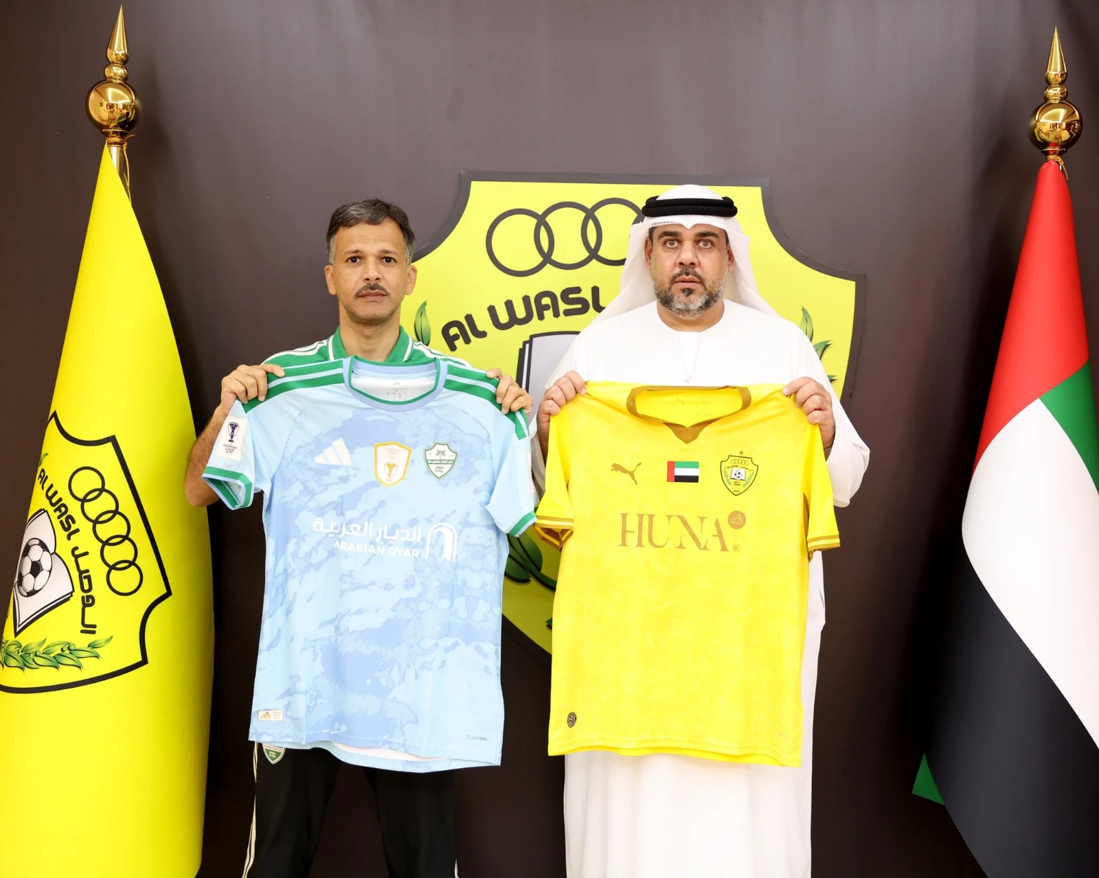 لأول مرة.. الأهلي يظهر بالزي السماوي أمام الوصل