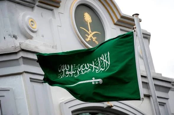 سفارة المملكة في فيتنام تحذر من عواصف مرتقبة