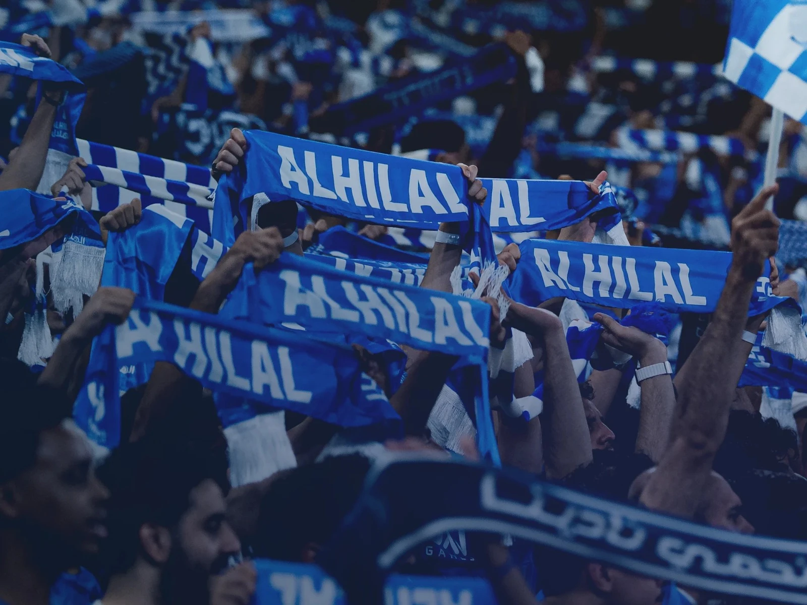 الهلال يعتمد برنامج مكافأة الحضور