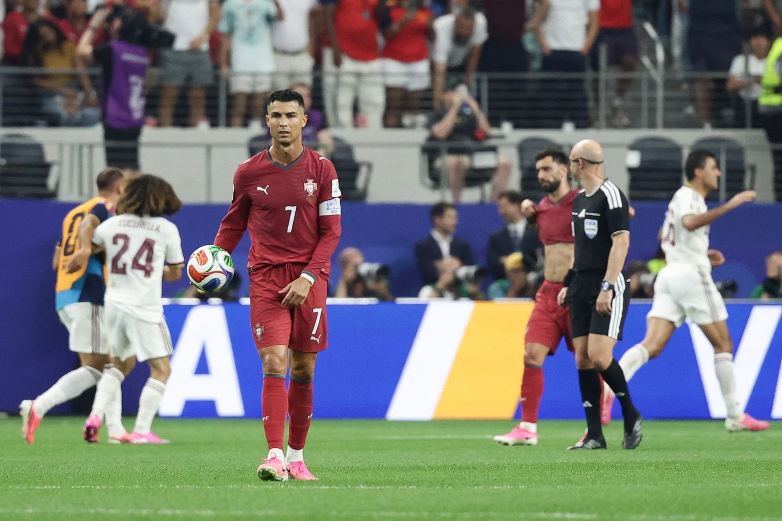إسبانيا تقصي البرتغال بهدف قاتل.. وتتأهل إلى ربع النهائي 