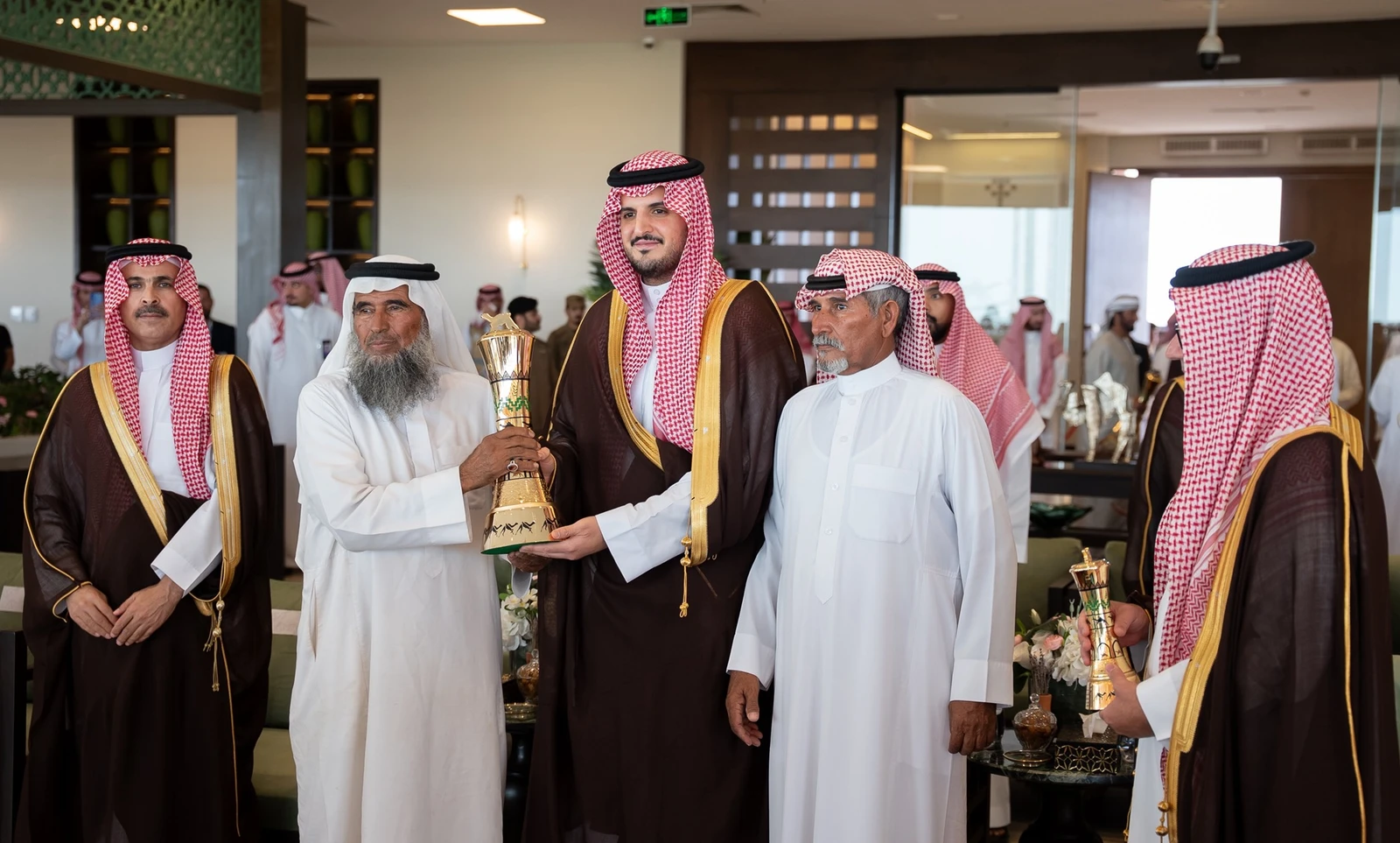 محافظ الطائف يشهد ختام كأس الاتحاد السعودي للهجن