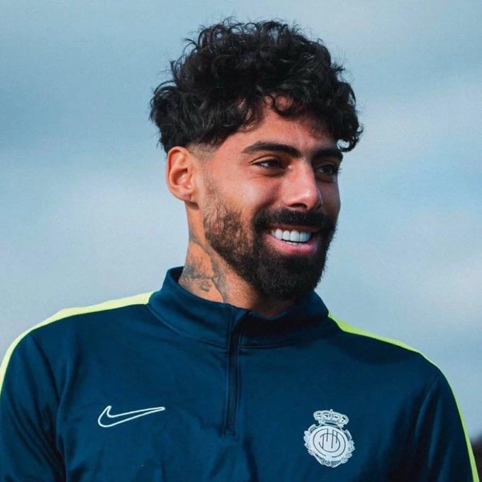 النصر في المراحل النهائية لحسم صفقة سامو كوستا