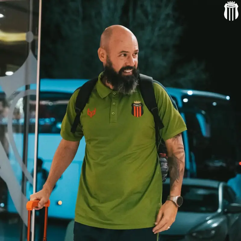 مدرب الرياض: عالجنا أخطاءنا.. وسنبقى في "روشن"