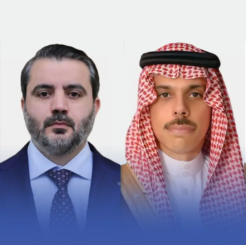 وزير الخارجية يبحث مستجدات الأوضاع مع نظيره السوري