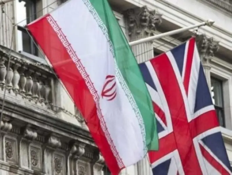 إلغاء رحلات طيران متجهة إلى طهران وبريطانيا تسحب موظفيها