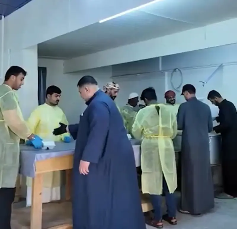إفطار الأسر المتعففة بالجوف.. مبادرة شبابية بدعم المحسنين