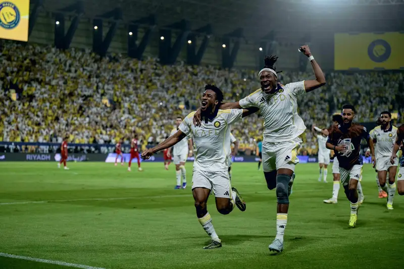 كأس دوري روشن يتوج وفاء عشاق العالمي