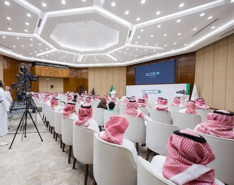 الرياضة والمركز الوطني يعلنان طرح 5 أندية للتخصيص
