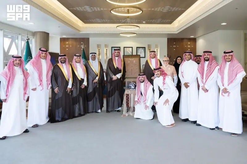 محافظ الدرعية يستقبل مسؤولي النادي بمناسبة الصعود لروشن