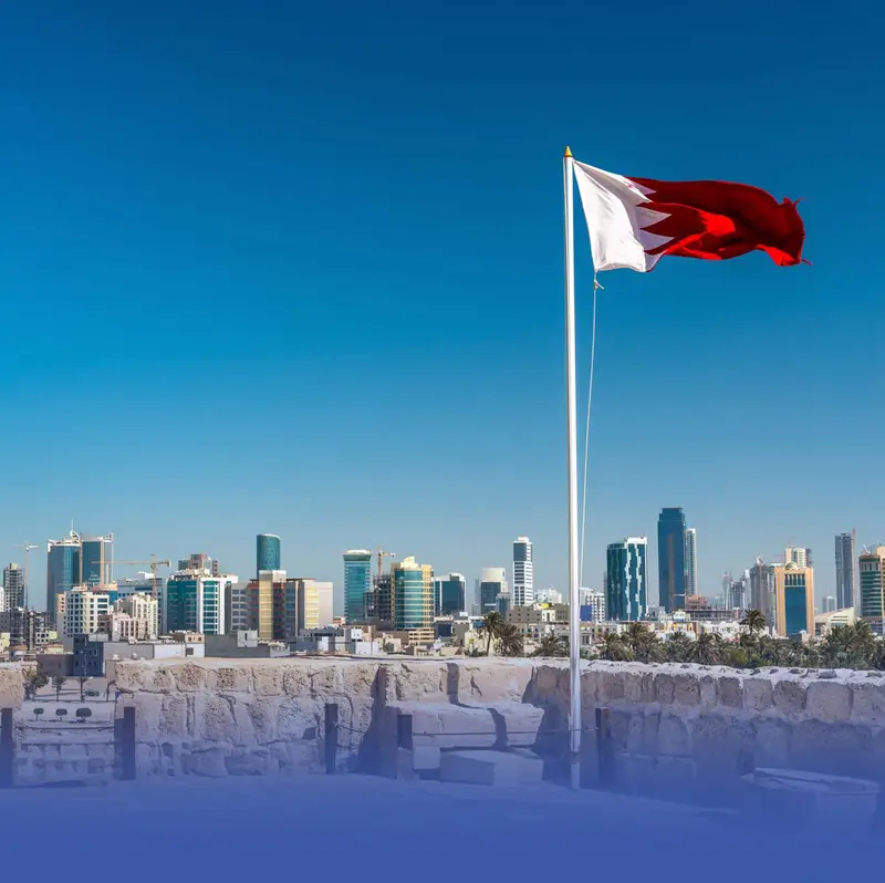 البحرين: اعتراض وتدمير 141 صاروخًا و242 طائرة مسيرة إيرانية