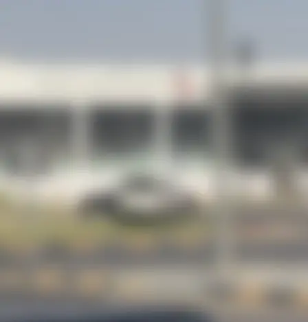 ضبط مواطن أتلف ميدانًا عامًا وقاد عكس الاتجاه