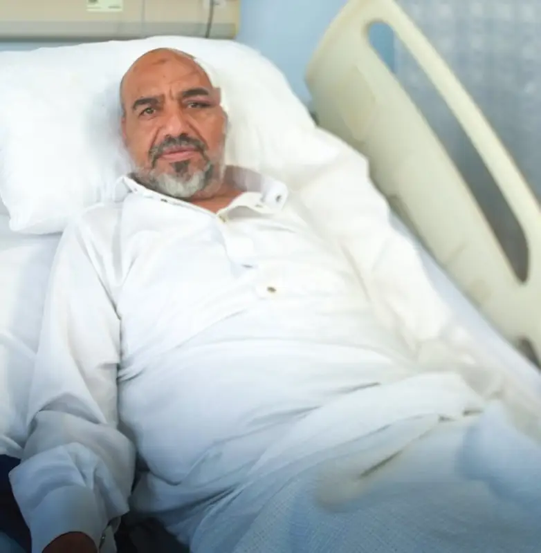"طبية مكة" تستأصل ورمًا دماغيًا معقدًا لحاج يمني