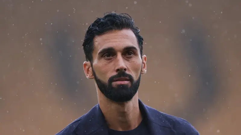 مدرب الريال ينتقد التحكيم بعد الخروج الأوروبي: كنا نستحق الأفضل