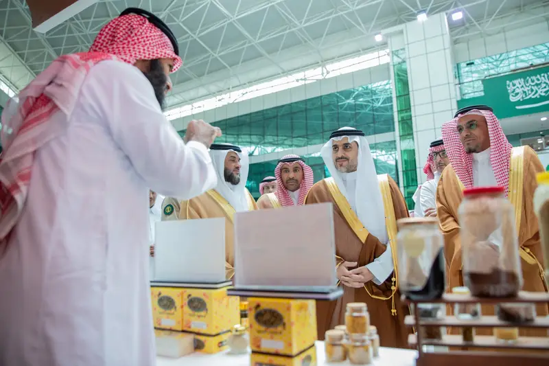"البيئة": إنتاج العسل يرتفع إلى 7786 طنًا سنويًا