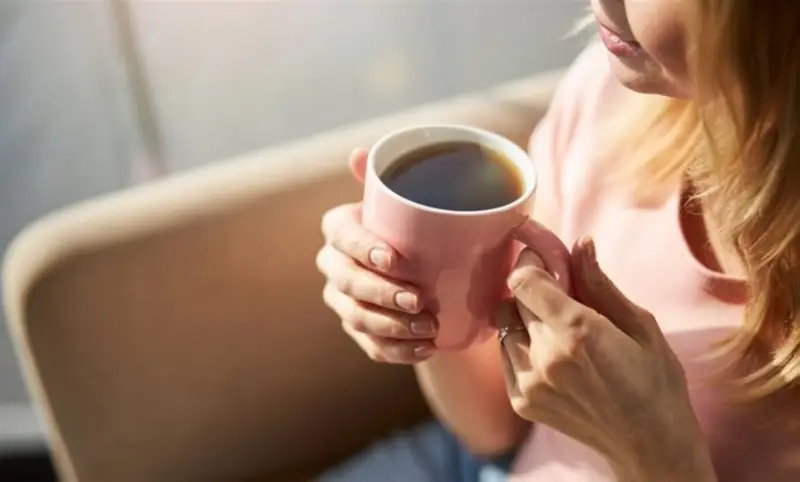 دراسة: تناول 3 أكواب قهوة يوميًا يقلل القلق والتوتر