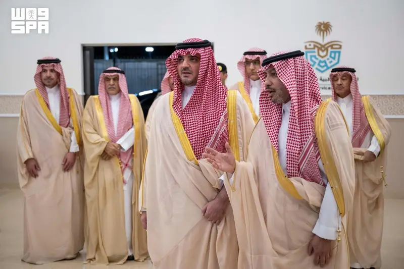 وزير الداخلية يتابع سير الخدمات الصحية بالمشاعر