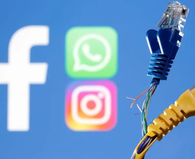 عودة فيسبوك وإنستجرام وواتساب بعد عُطل عالمي