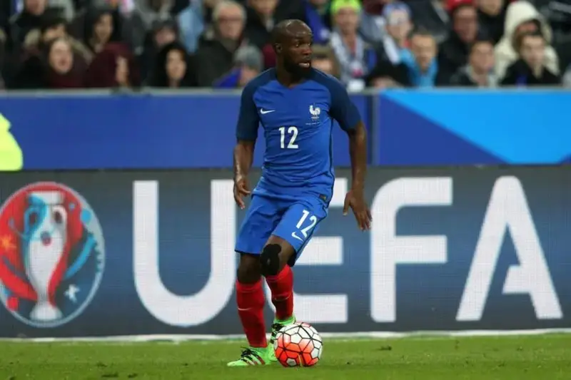 الفيفا يتوصل لتسوية مع ديارا في قضية حقوق انتقال اللاعب
