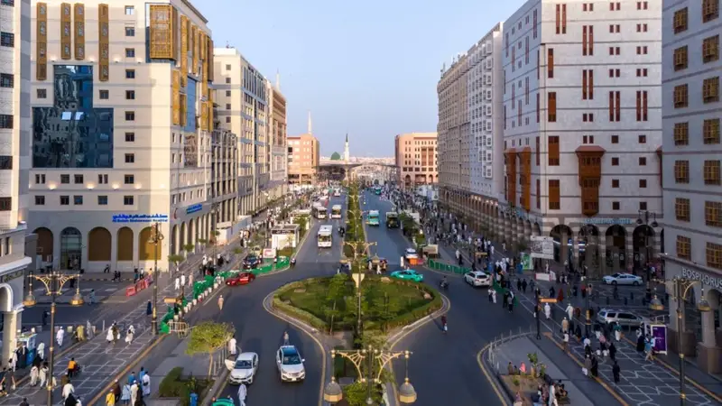 لوحات إرشادية وتقنيات حديثة بطرق المدينة لاستقبال الحجاج