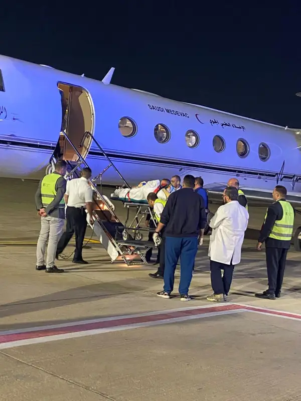 إخلاء طبي لمواطنيْنِ من مصر إلى المملكة