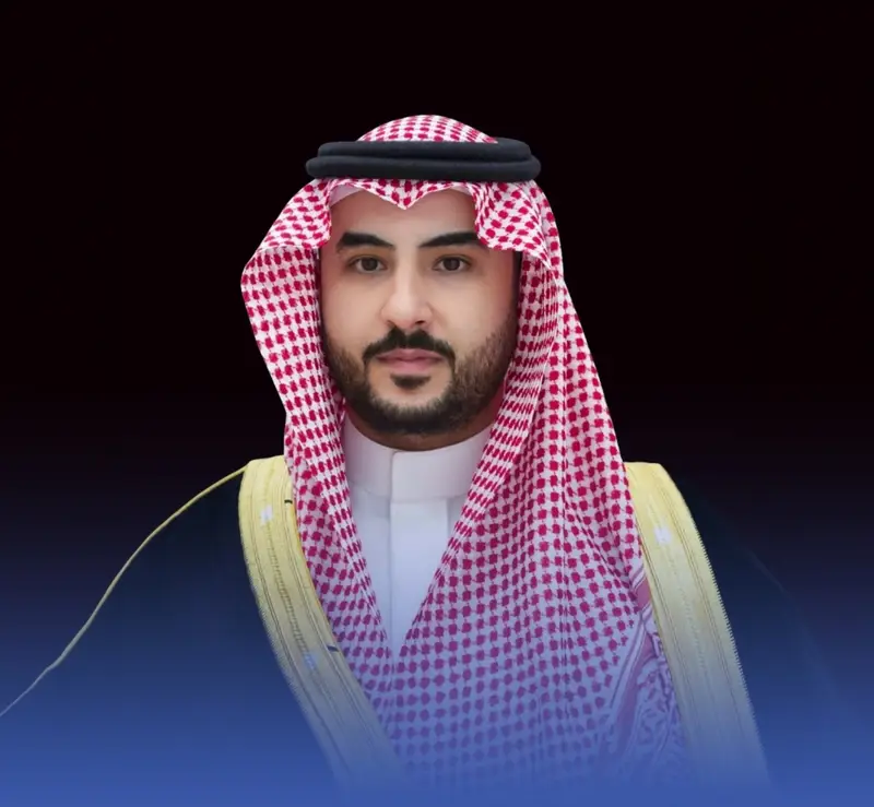 وزير الدفاع: قواتنا تتصدى للعدوان الإيراني بكفاءة عالية