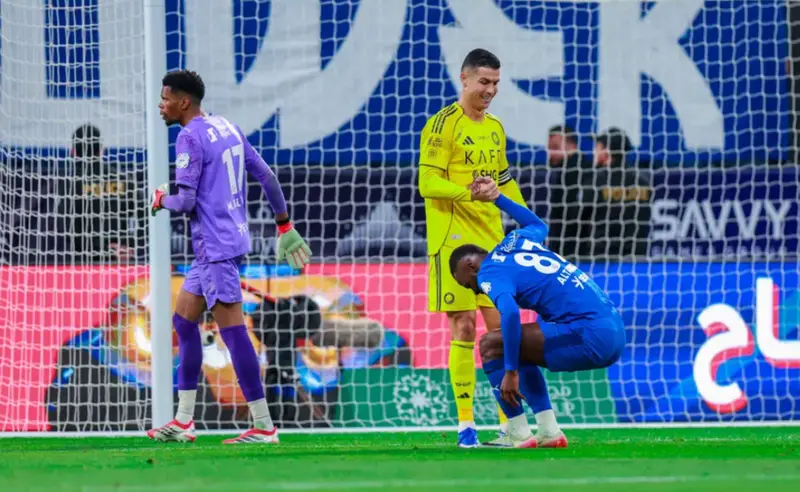 النصر والأهلي والهلال.. معركة صدارة دوري روشن تشتعل